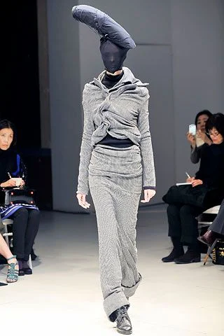 Look 32